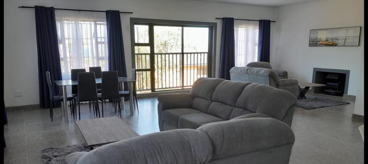The Wishing Well Guest House Self-Catering Port Edward Dış mekan fotoğraf